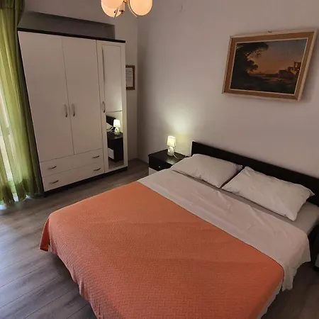 Double With Terrace Tomica Pensiune 3*