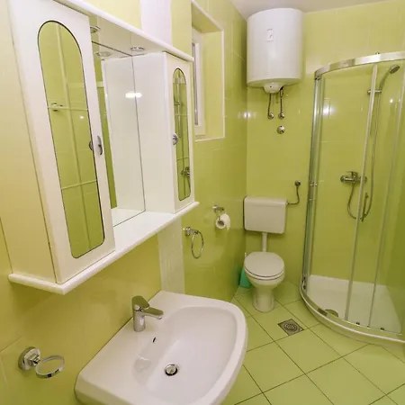 Double With Terrace Tomica Pensiune Baška